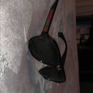 Unisex Gucci sunglasses